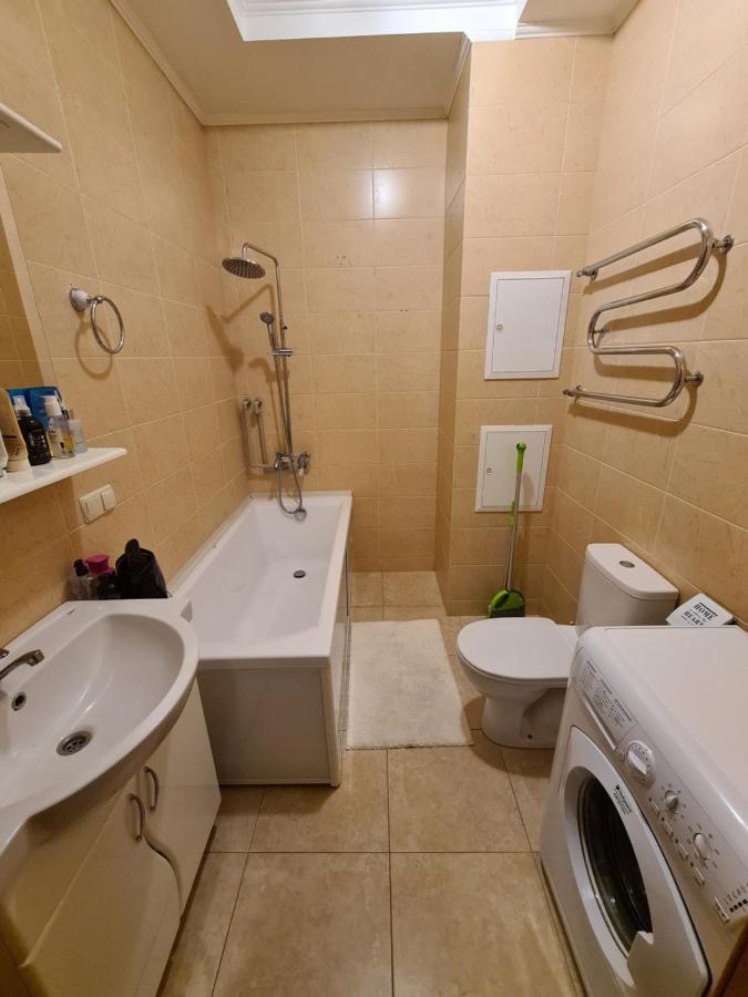 אודסה Sigurd Hall Apartments מראה חיצוני תמונה